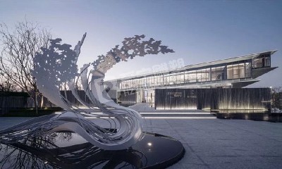 地產鏡面創(chuàng)意飛鳥不銹鋼雕塑定制